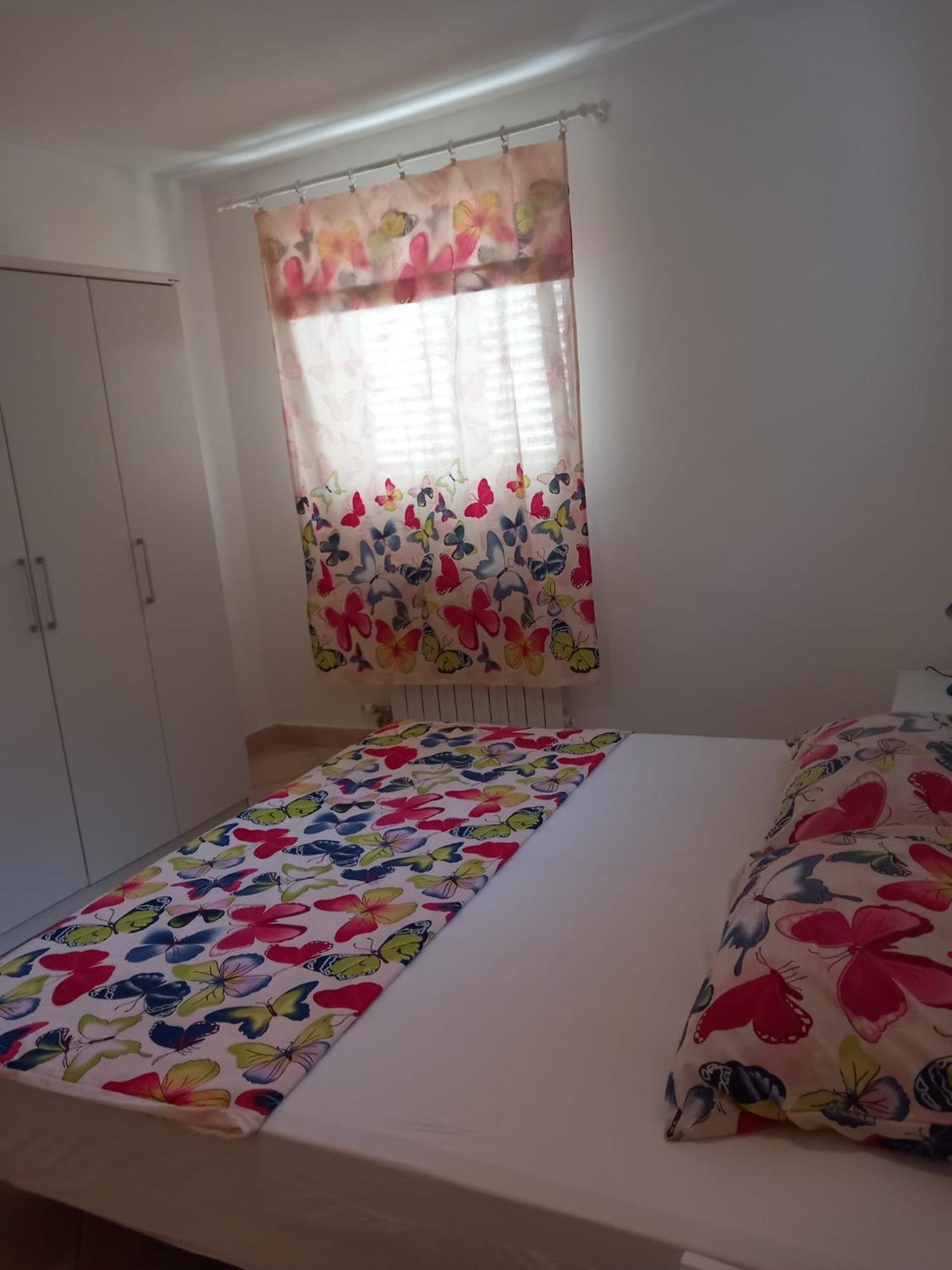 Karin Apartmani Hani Gornji Karin Esterno foto